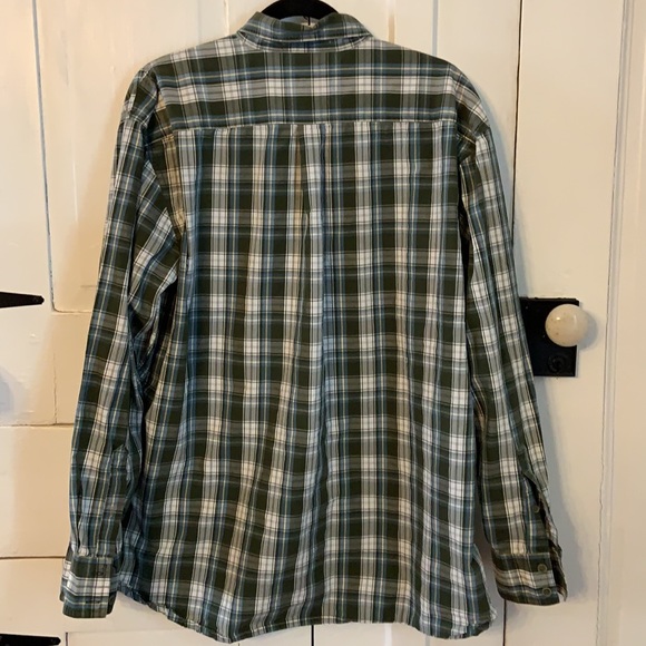 Men’s XL Timberland casual button down shirt.  Plaid print. - Picture 2 of 6